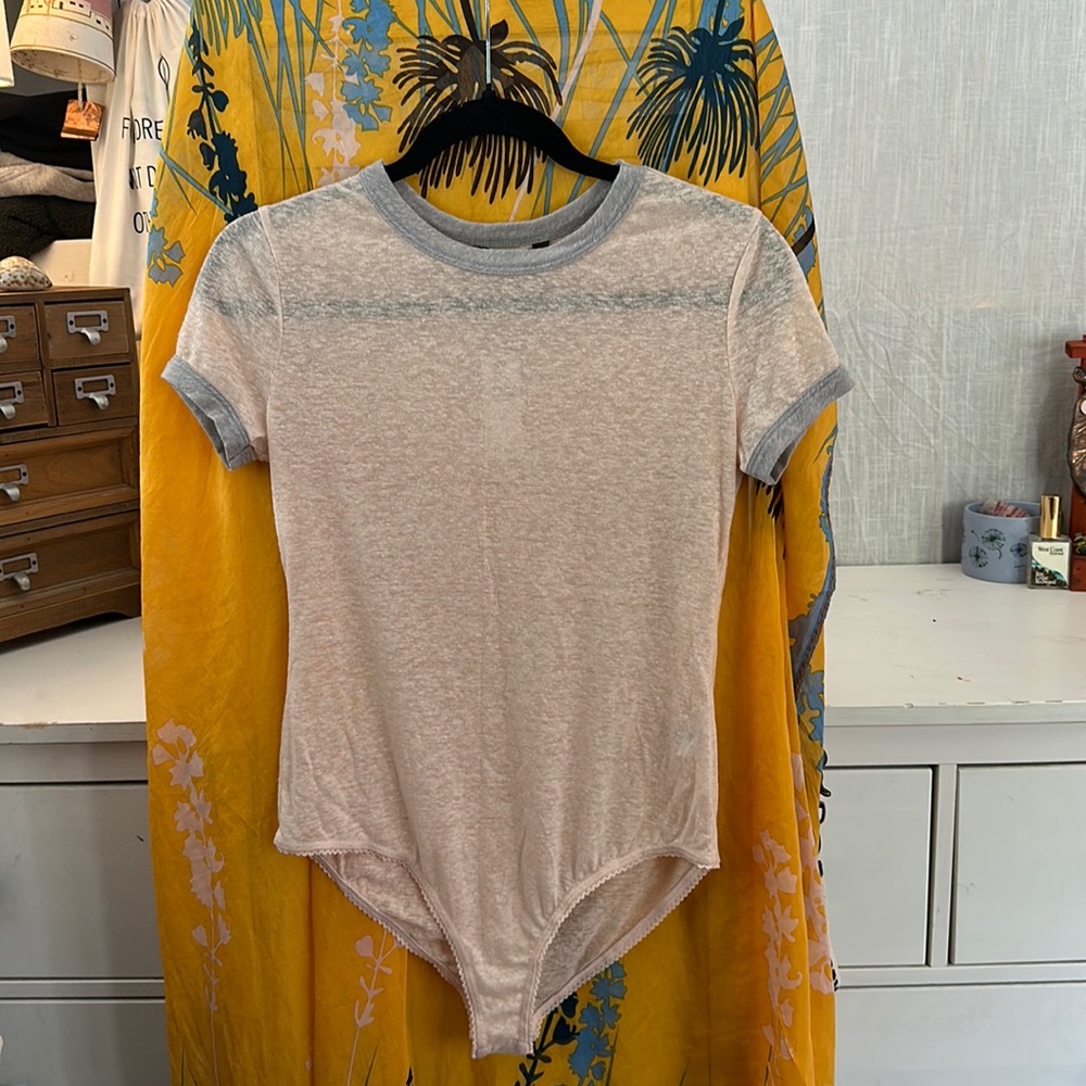 Anthropologie short sleeve tshirt bodysuit